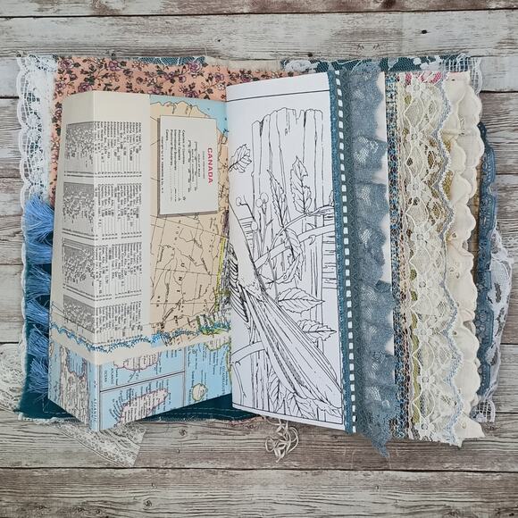 Turquoise Embellished Junk Journal: Flowers, Birds and Butterflies (Discover) - Picture 5 of 16